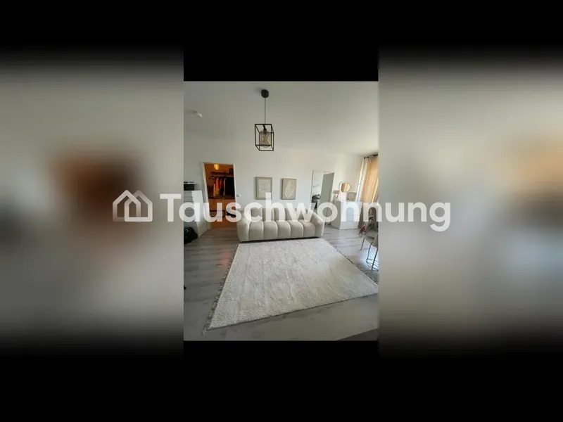 Tauschwohnung: Biete helle 2 Zimmer-Wohnung mit Balkon in Neukölln — photo 1